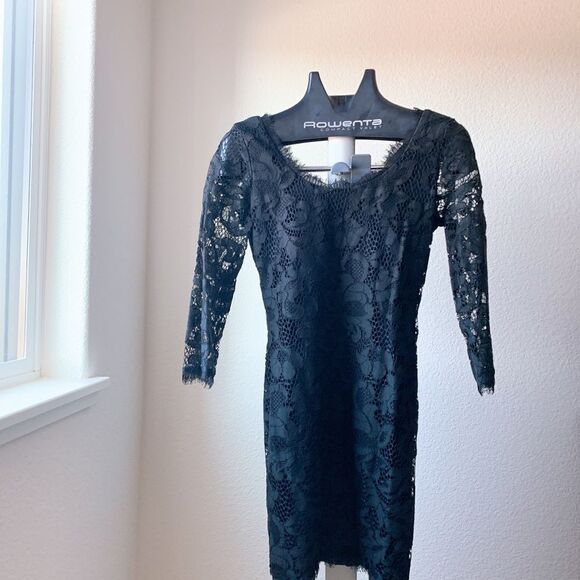 DVF Zarita Lace Mini Dress - Picture 7 of 16